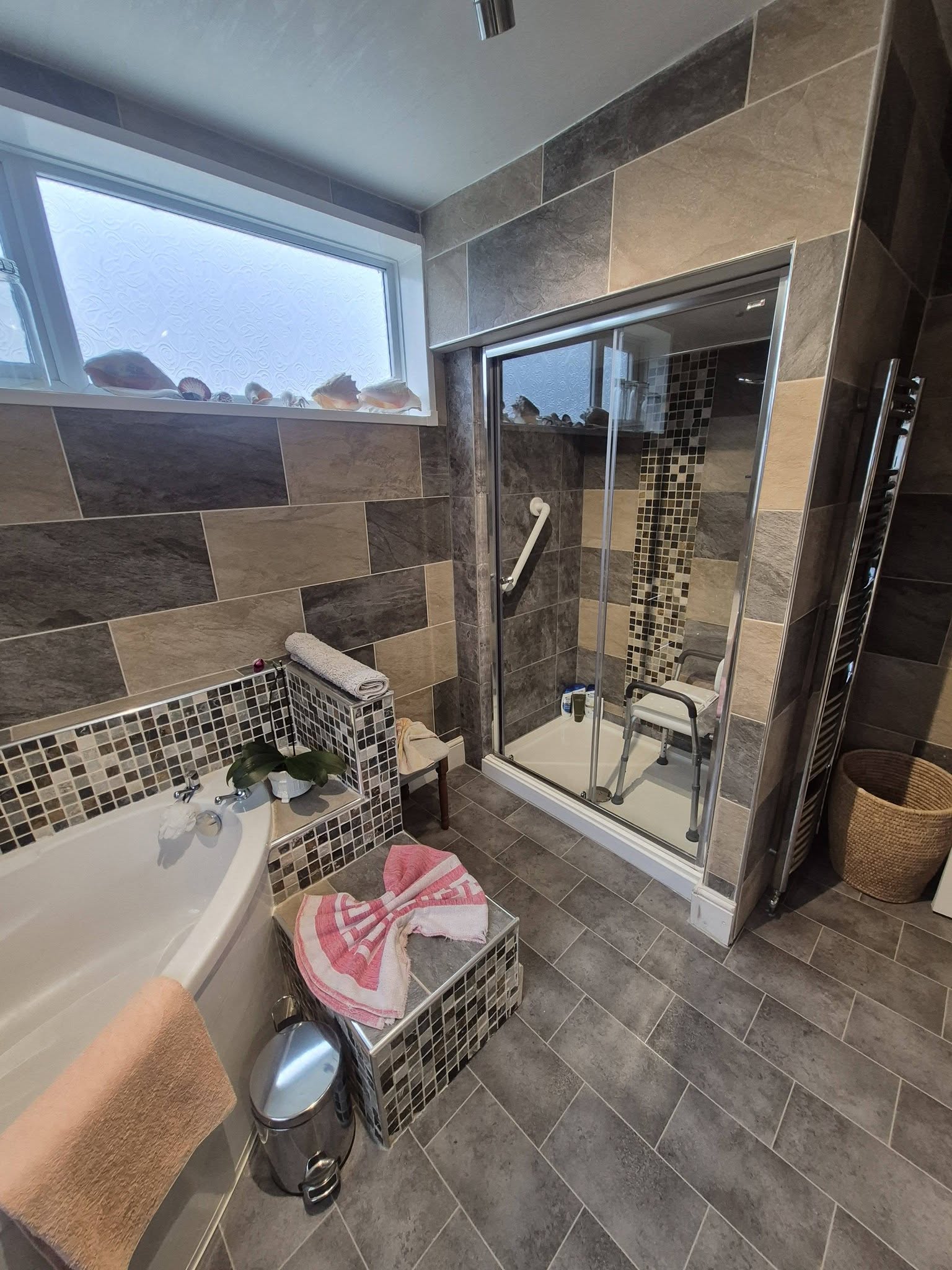 Clean bathroom